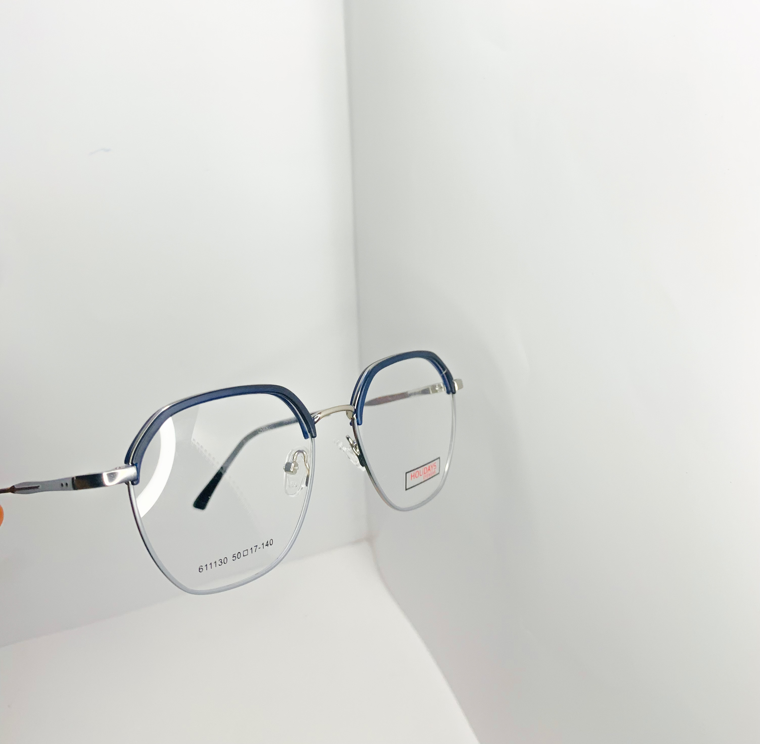 Half ringer blue frame