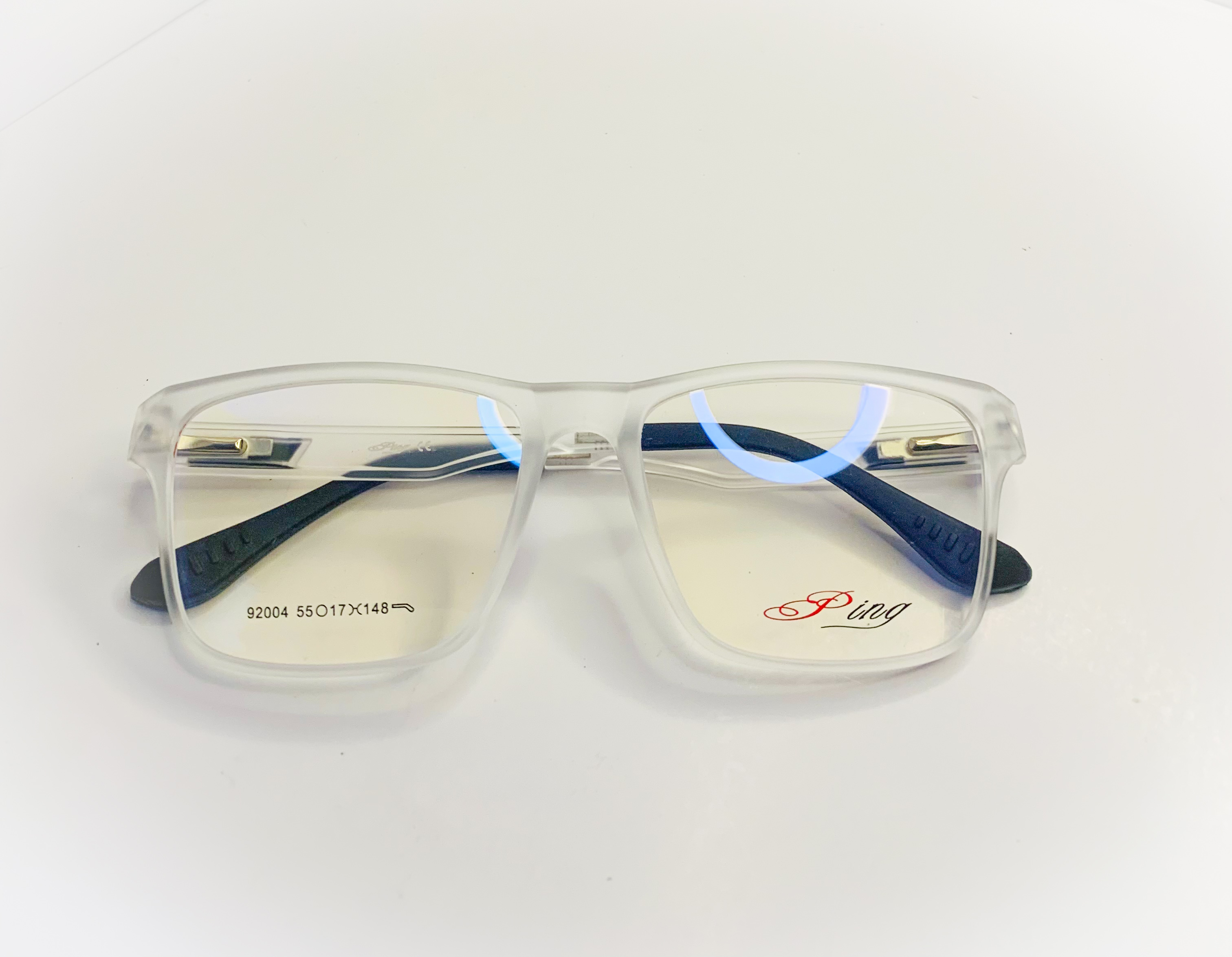 Colorless blue cut frame