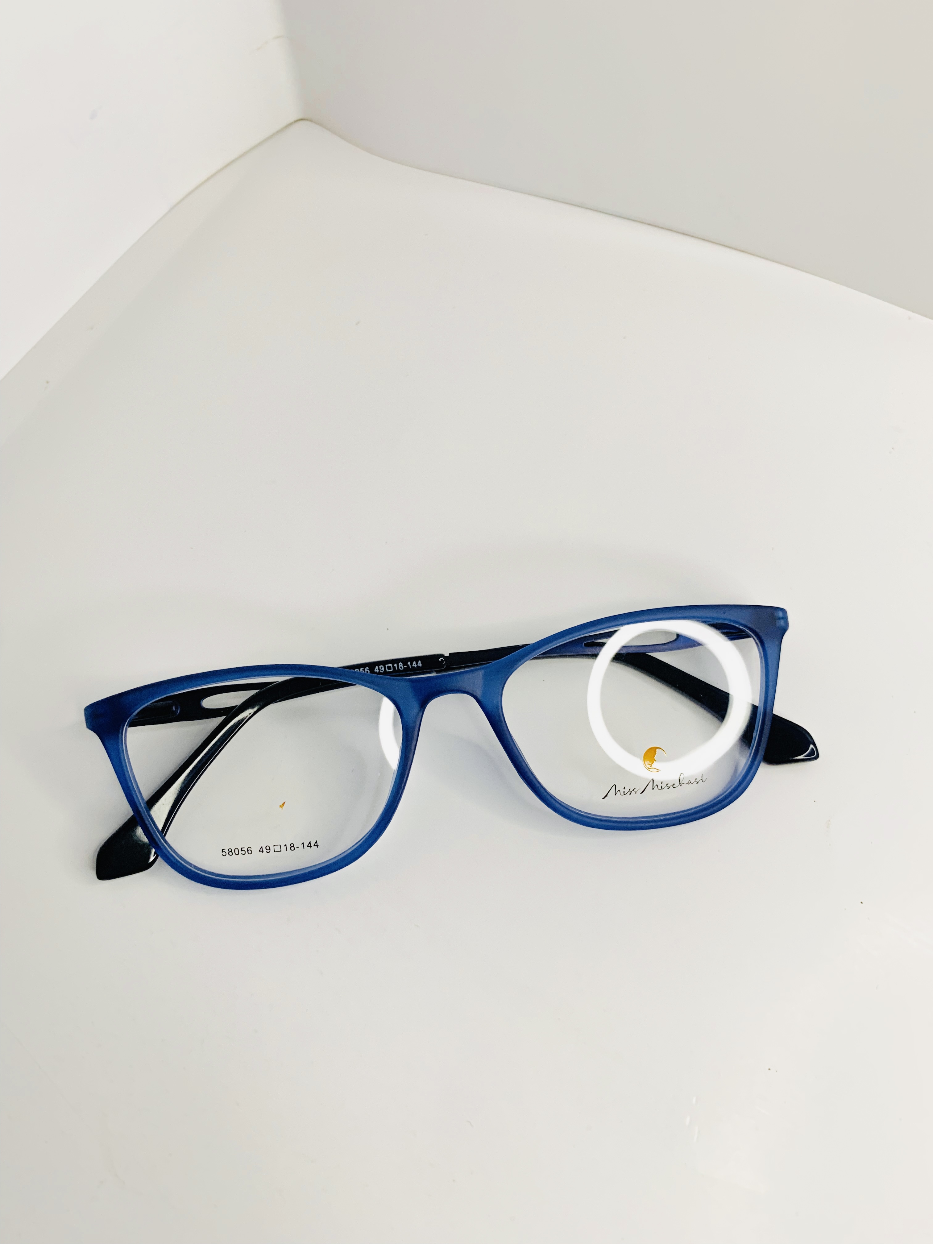 Blue women frame