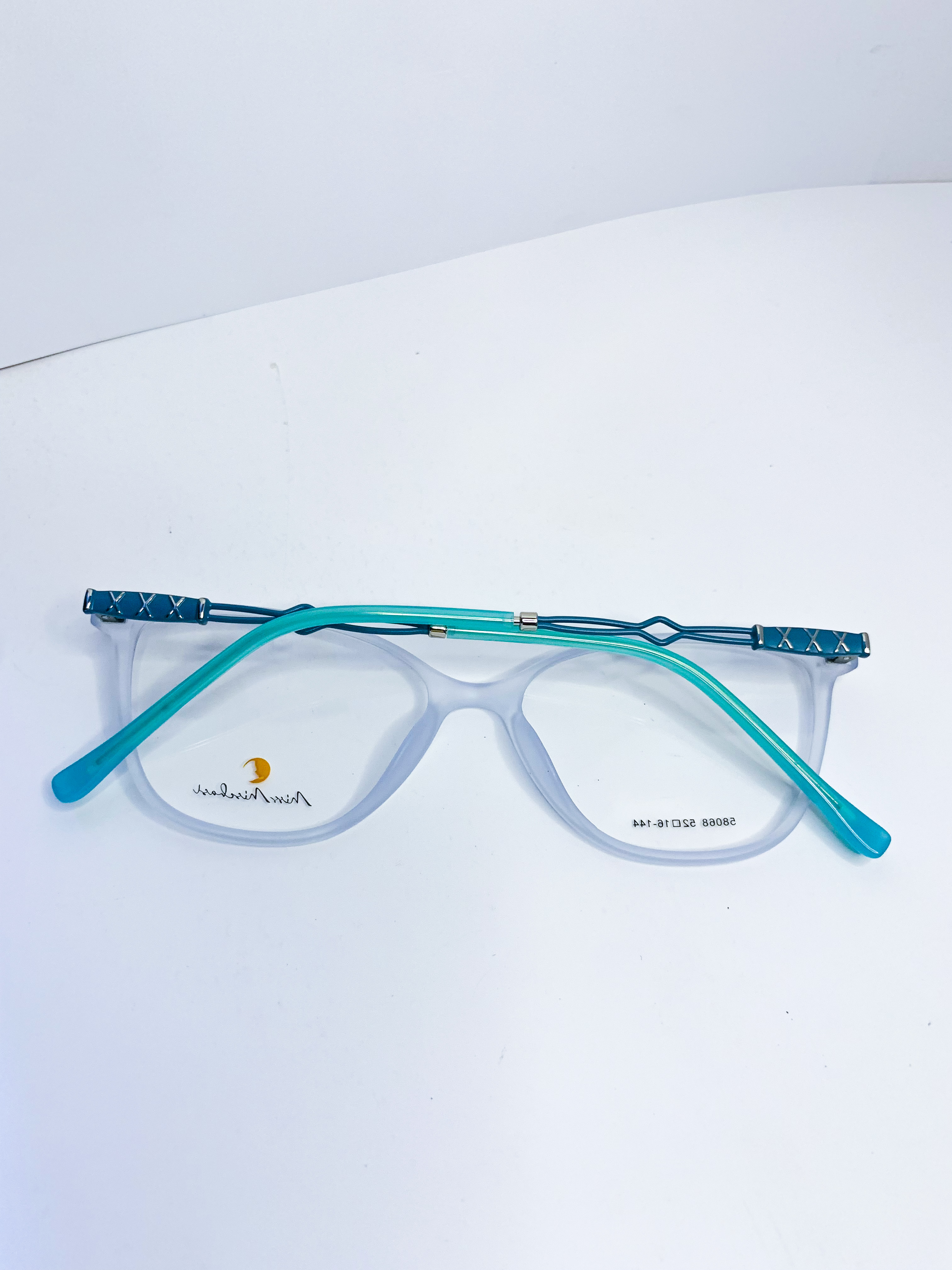 Women eye wear