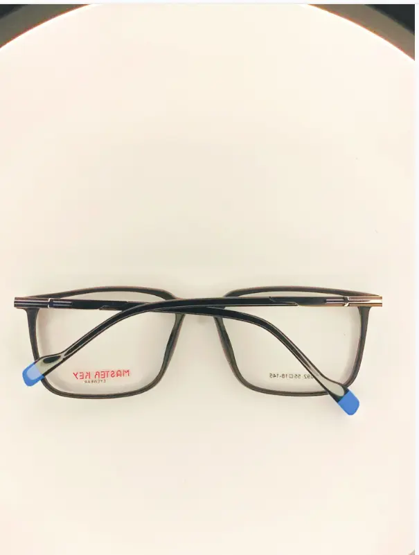 Master key black frame