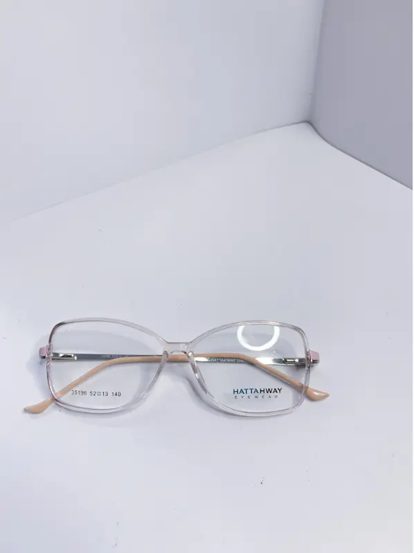 Hattaway women eye wear