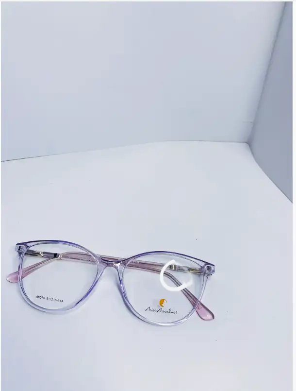 Women light purple frame