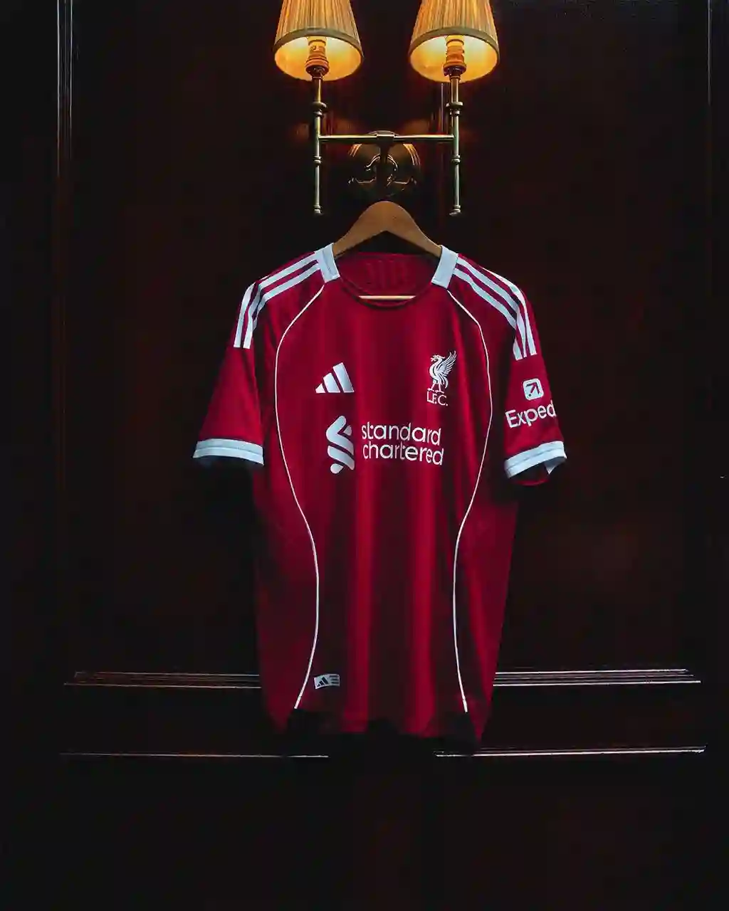 Liverpool home kit 25/26
