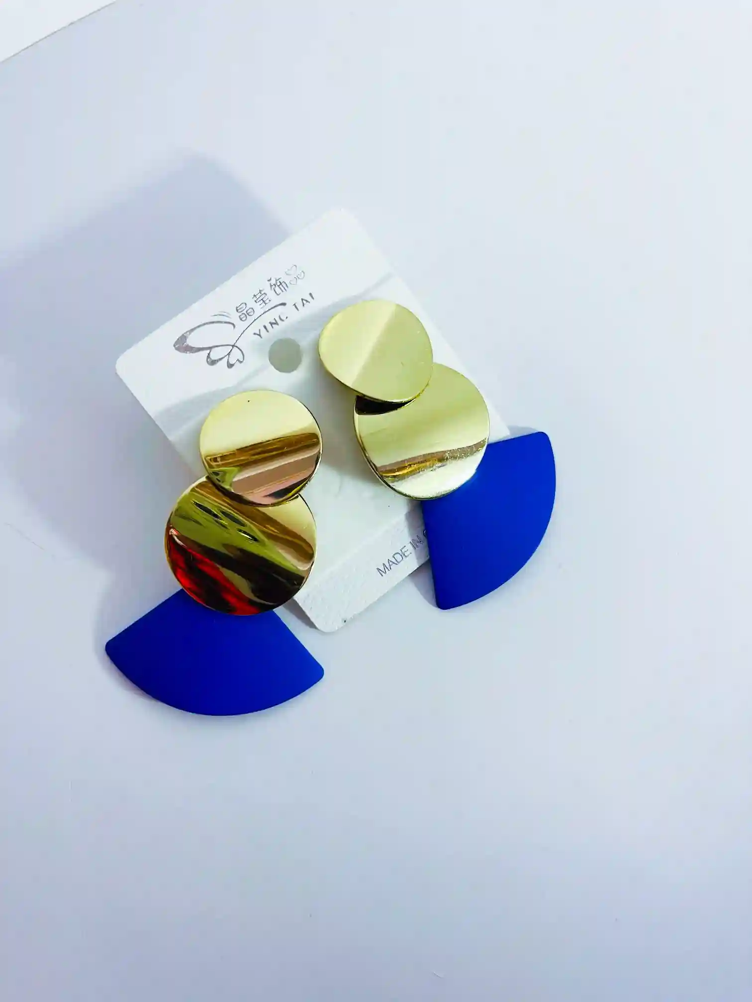 Blue petal ear-ring