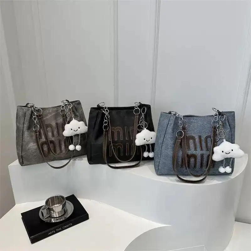 Min Min handbag